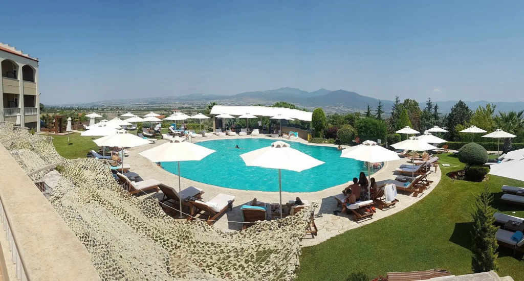 Heaven Hotel