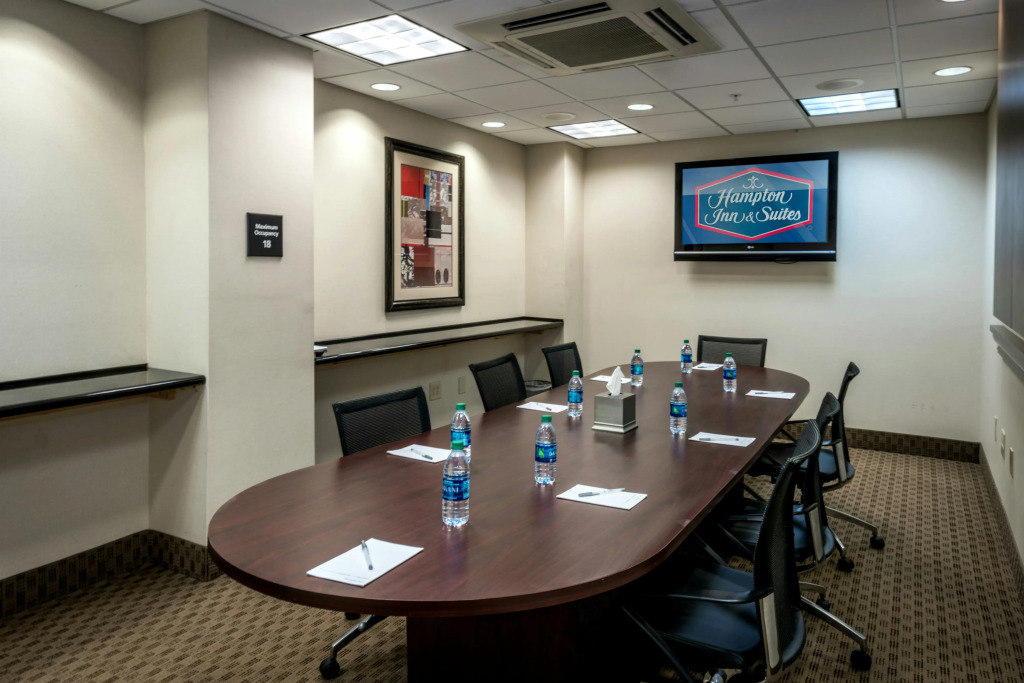 Hampton Inn & Suites Montgomery-Downtown