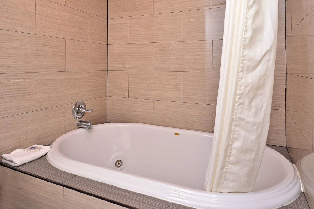 Americas Best Value Inn Winona