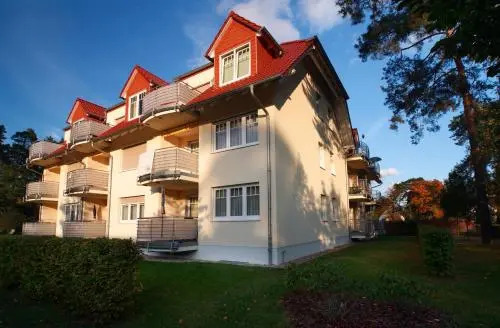 Ferienwohnung Juliane in der Villa zum Kronprinzen direkt gegenüber der Saarow Therme