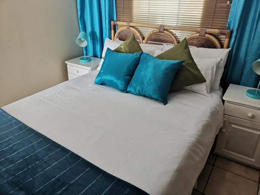 Fig Tree Strand Beach Front Apartments
