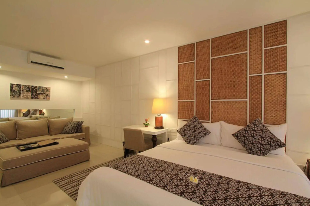 The Kanjeng Suites Villas Seminyak