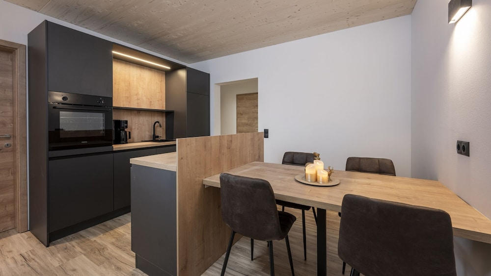Goldhirsch Aparthotel