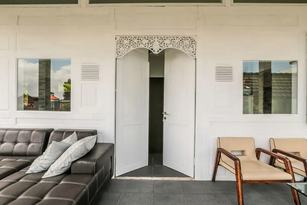 Villa Delapan Seminyak