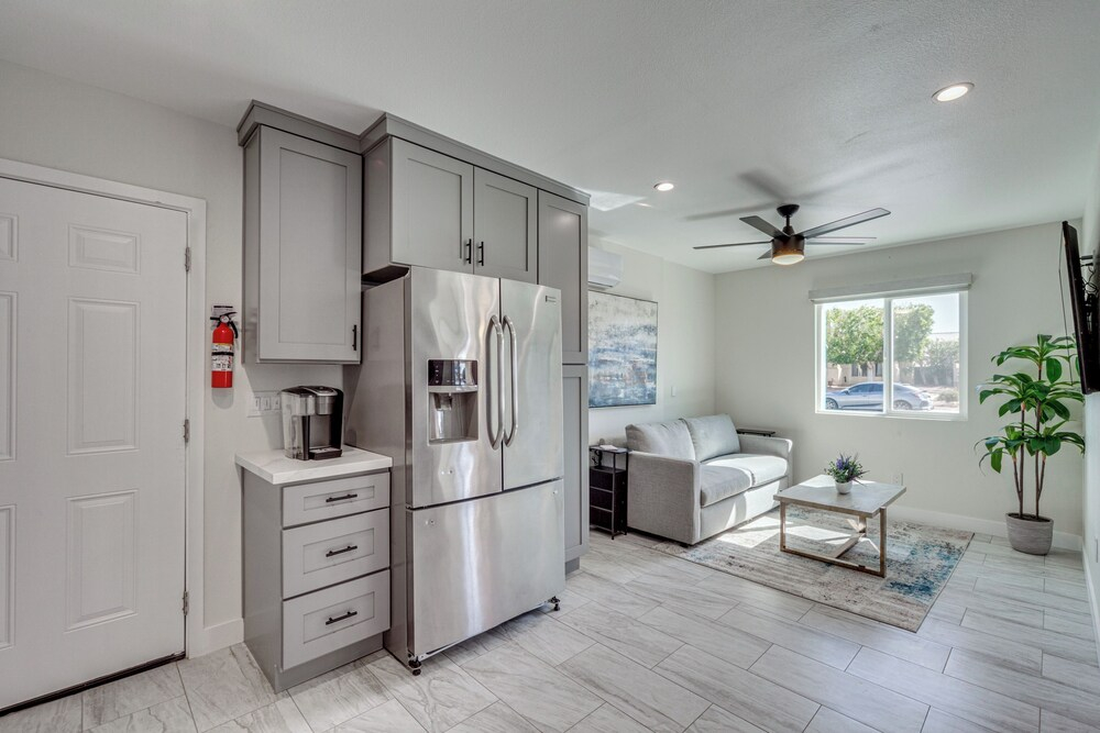 Near Coachella Music Festival: Cozy Indio Home!