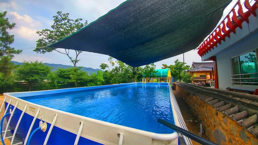 Chowoo Guesthouse