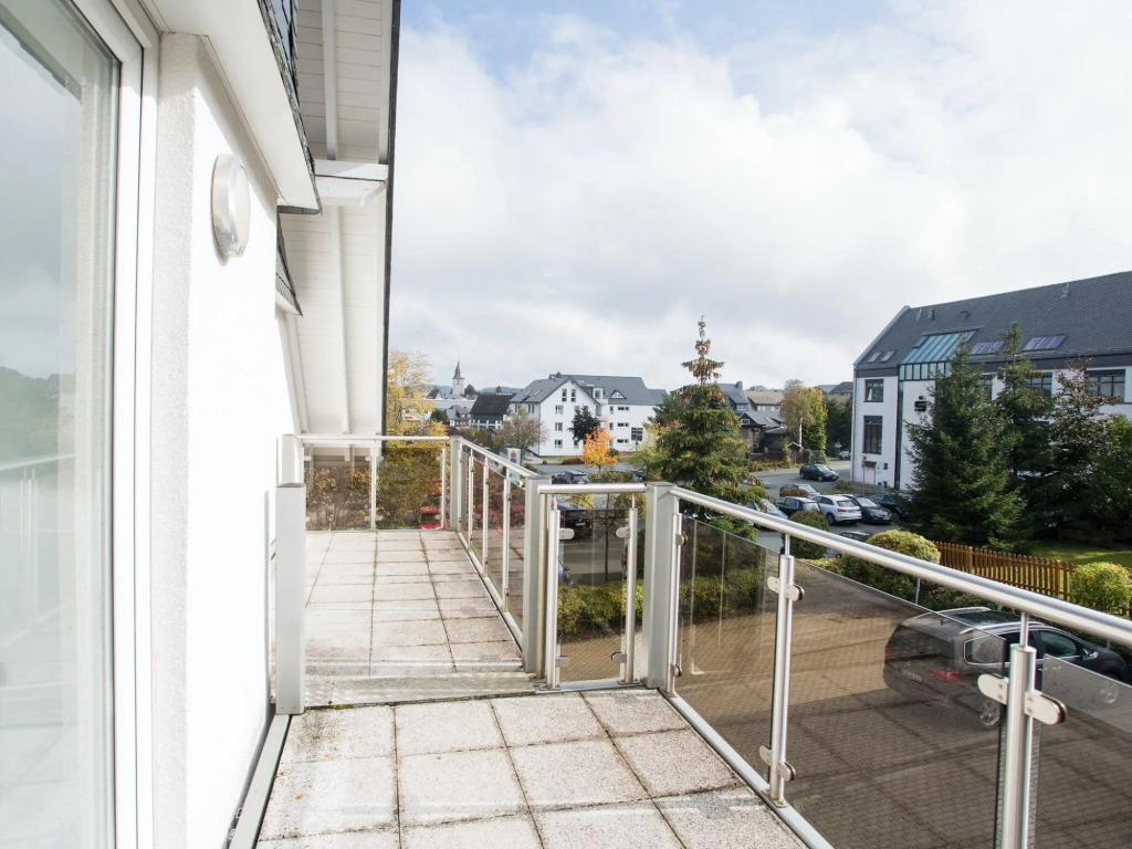 Spacious apartment with sauna and two balconies in Winterberg