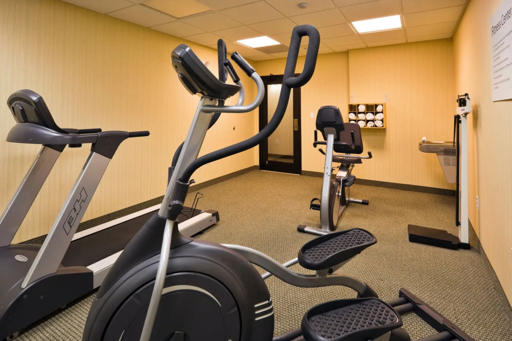 Holiday Inn Express Hotel & Suites Greenville by IHG
