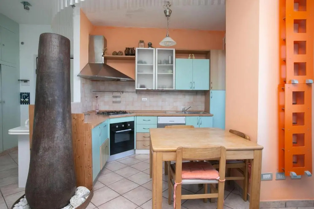 M24 - Marcelli, trilocale con terrazzo fronte mare