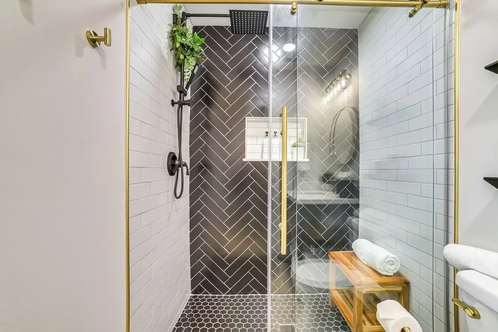 Walk to Shops & Restaurants: Chic Galveston Studio