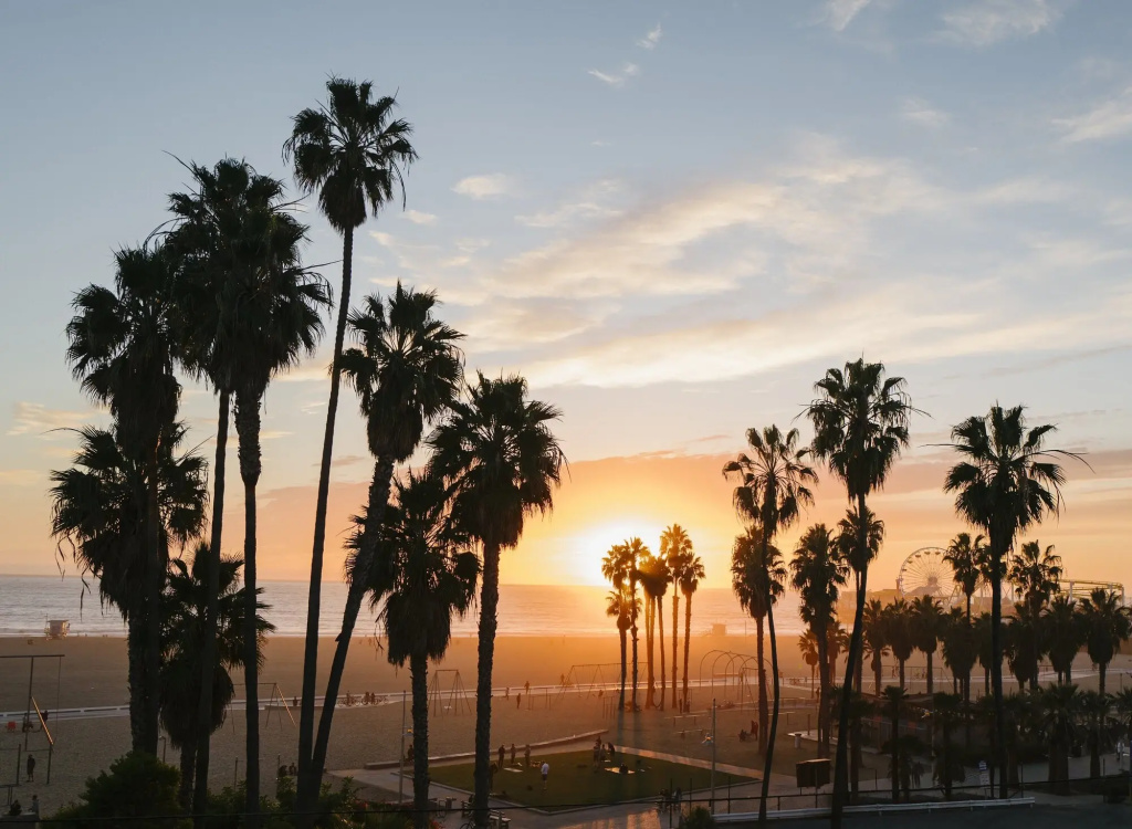 Regent Santa Monica Beach by IHG