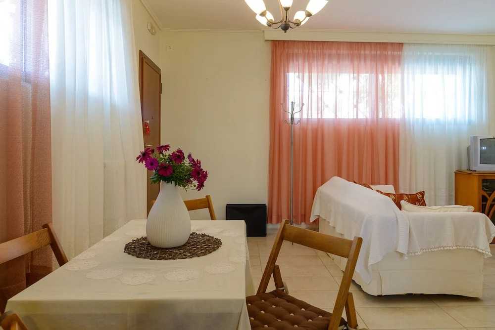 Comfy Vacation flat 300 meters from beach