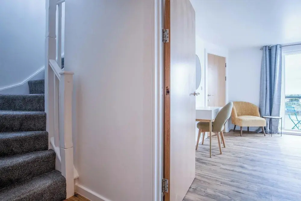 Skyline Duplex Penthouse - Llanelli