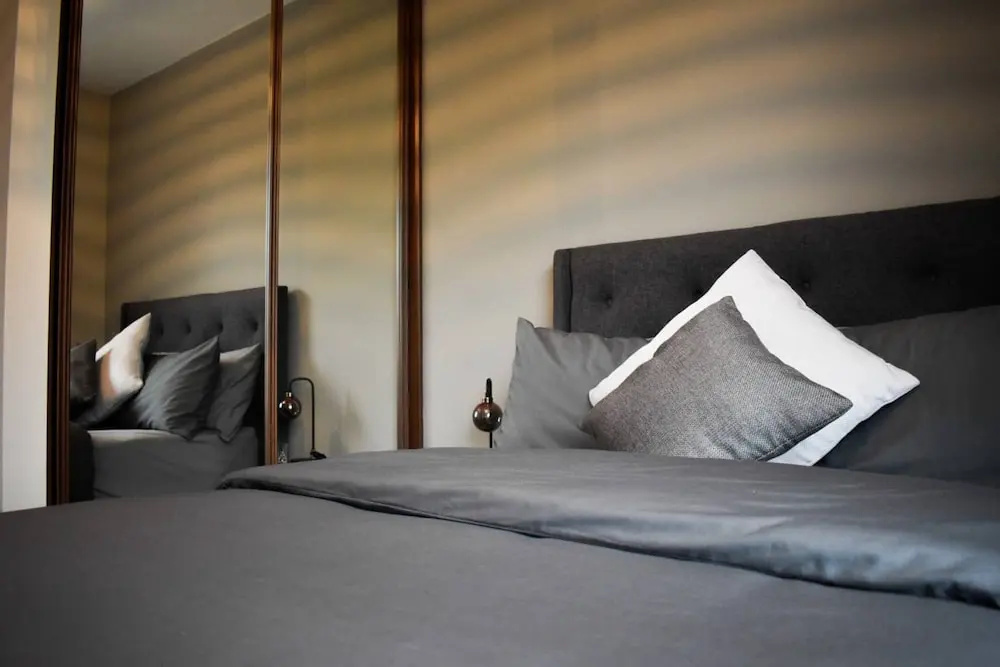 Modern 1 Bedroom Apartment With Balcony By Preston Park