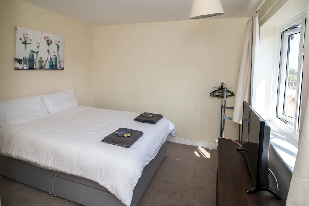 Elegant Rooms in a Quiet Location