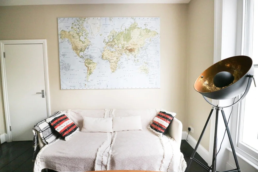 3 Bedroom House in West London
