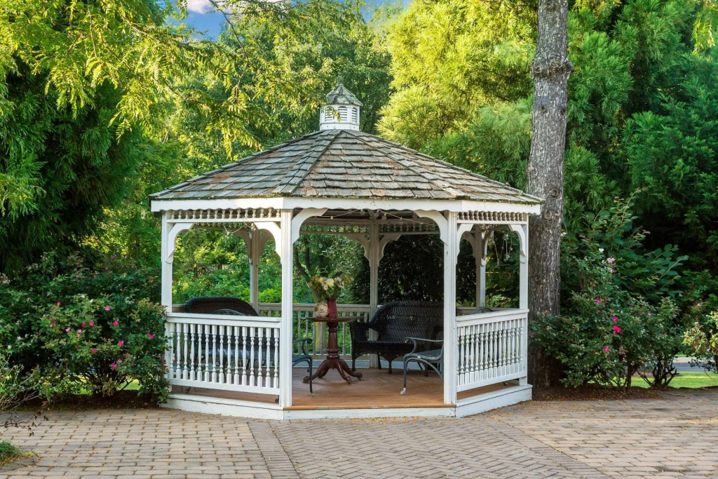 Exton Hotel and Conference Center