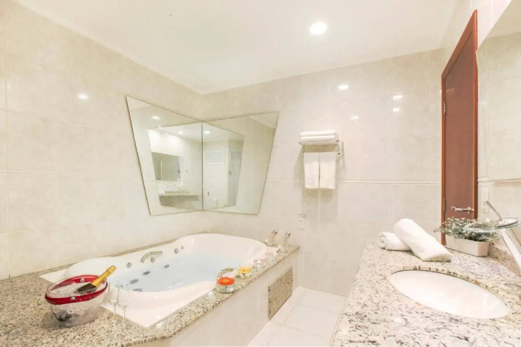 Vinhedo Plaza Hotel