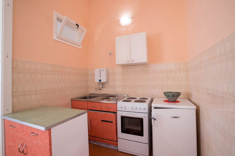 Four Towers Apartments