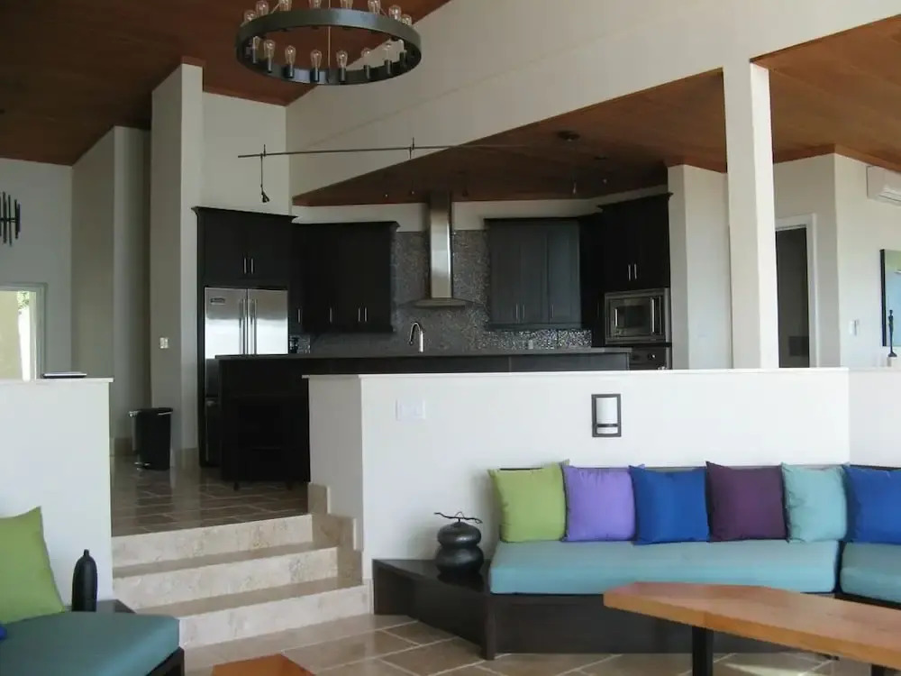 Ocean Vista: Contemporary Villa With Panoramic Views