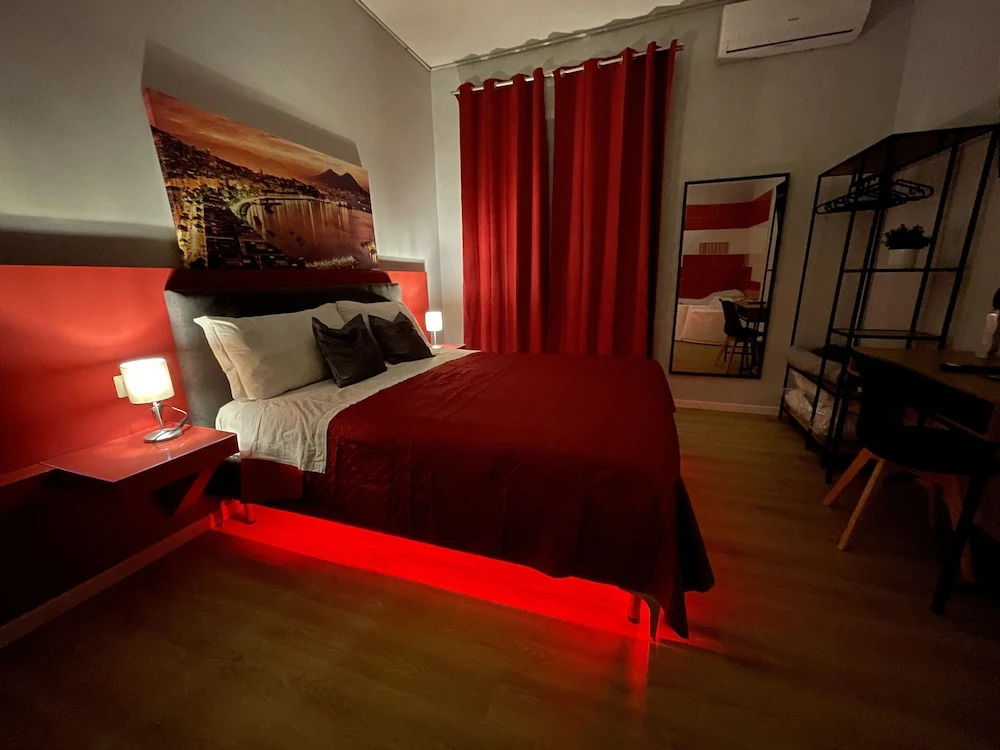 Vomero Suite and Deluxe Room B&B Napoli