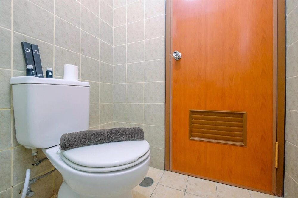 Spacious and Comfortable @ 1BR Salemba Residence Apartment