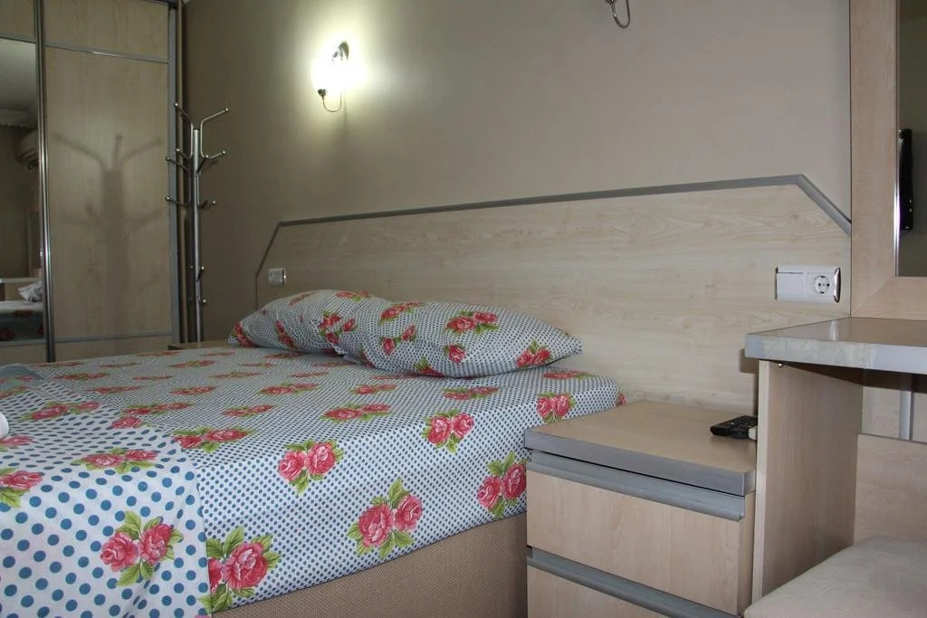 Yanki Otel