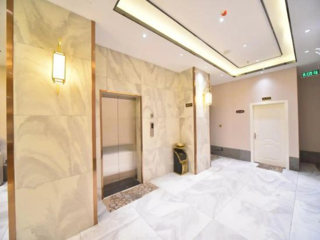 Yijia Chain Hotel (Yichun High-speed Railway Station Branch