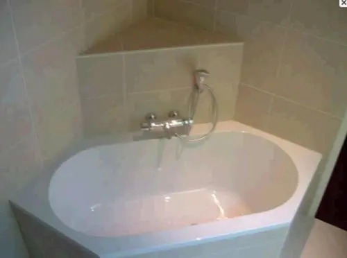 Hotel Bom