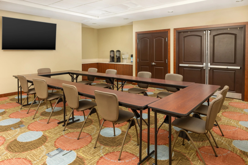 Staybridge Suites Sacramento-Folsom by IHG
