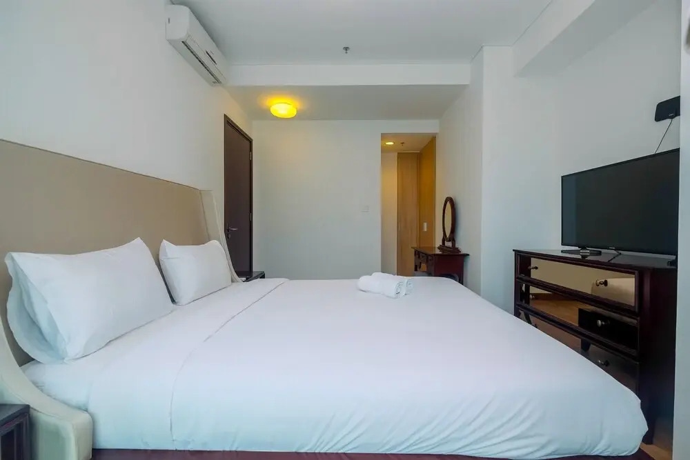 Cozy 1Br with Workspace at Setiabudi Skygarden Apartment