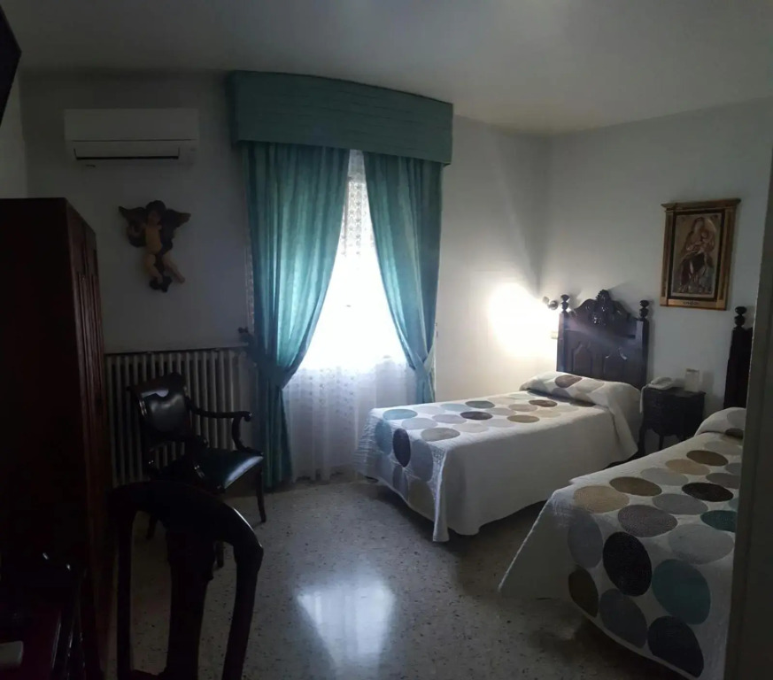 Hotel Nico