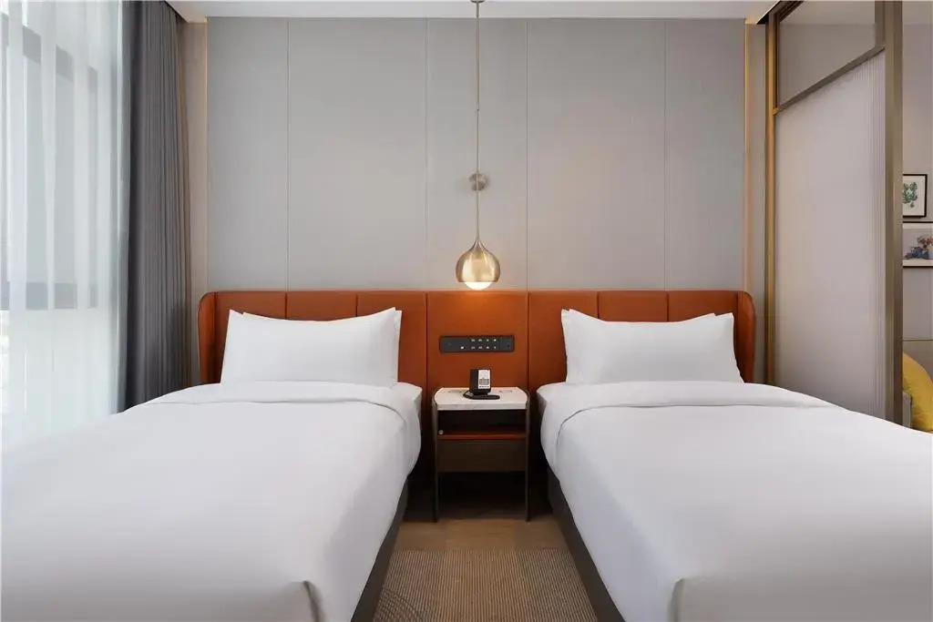 Home2 Suite by Hilton Xinzhou Ancient City