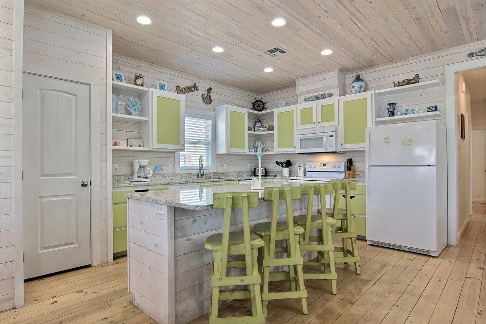 Wet-N-Wild 4Br Home