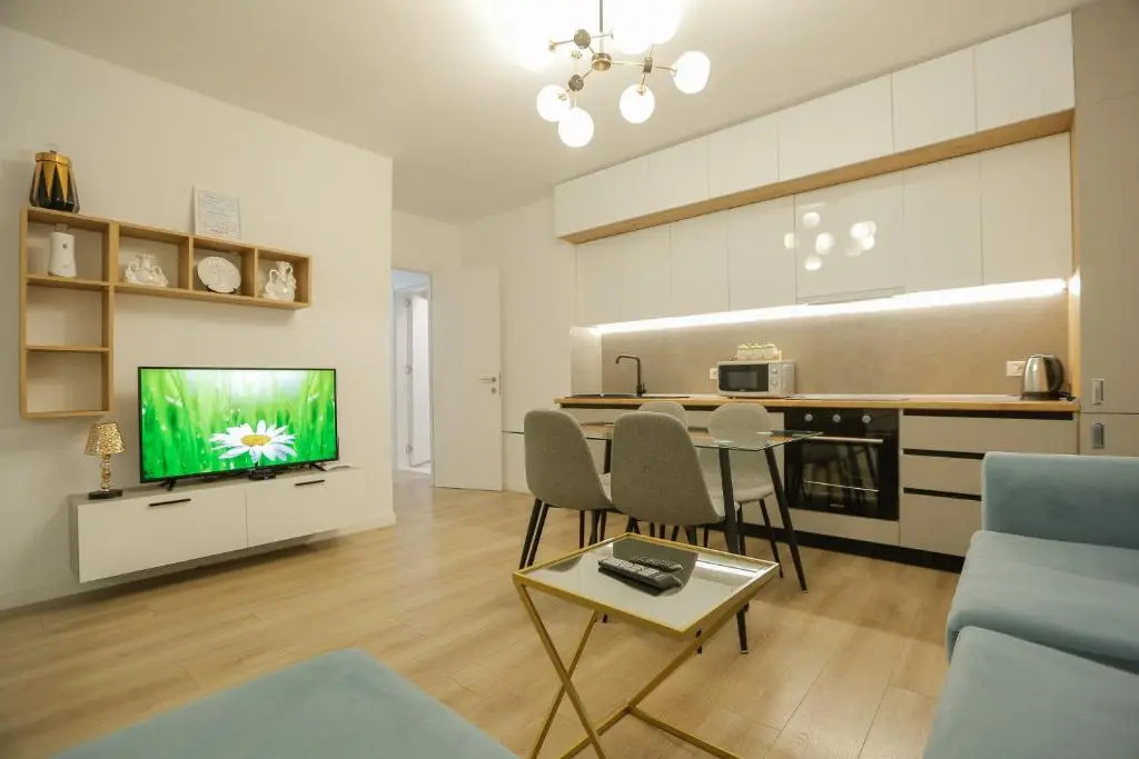 Miku Apartment-Premium 2BD At Wilson Squear