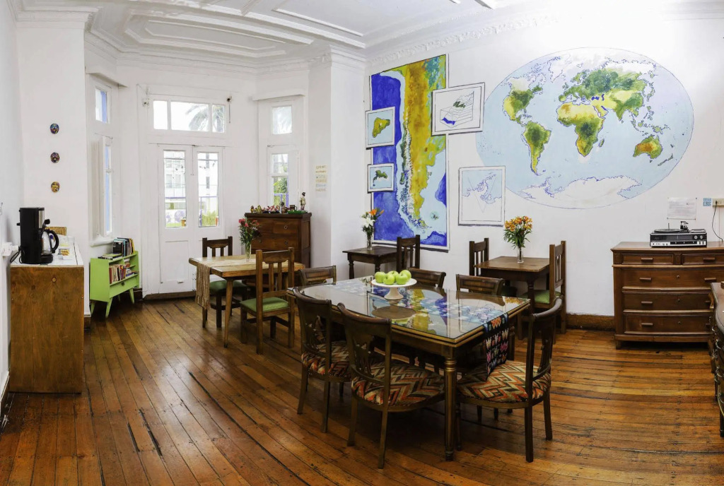 Nómada Hostal