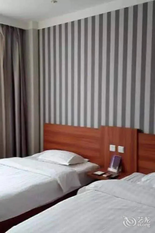 Ziyu Jinghua Commercial Hotel