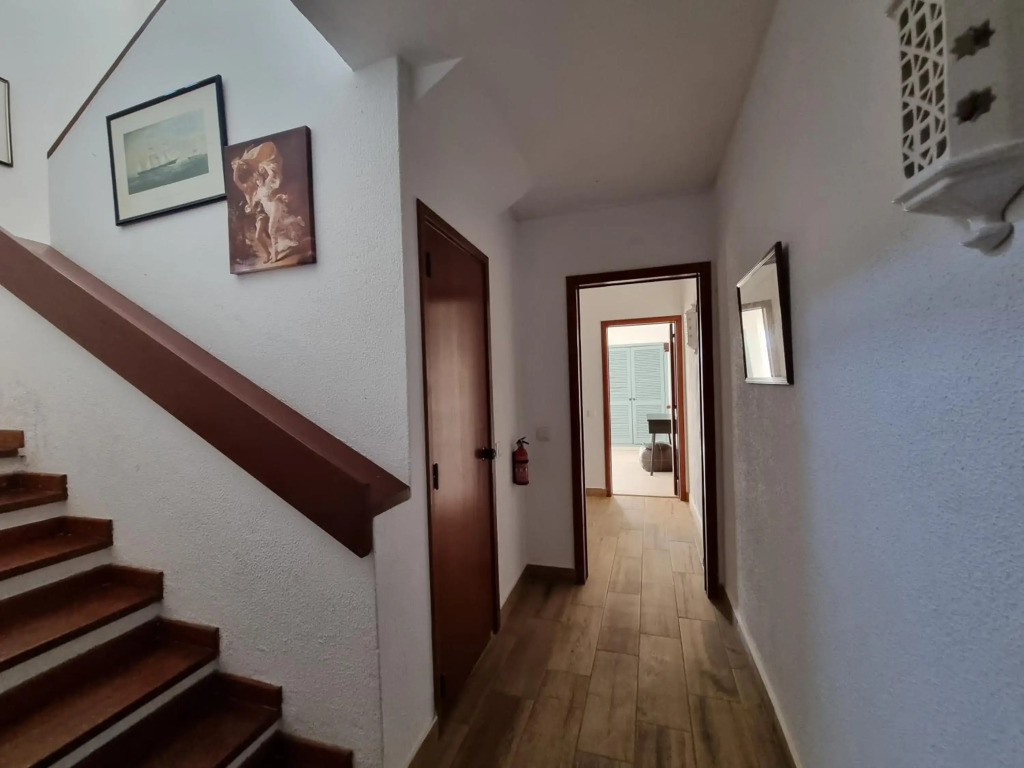 Sea view Penthouse 10 min walking Albufeira old town and Beach Pescadores