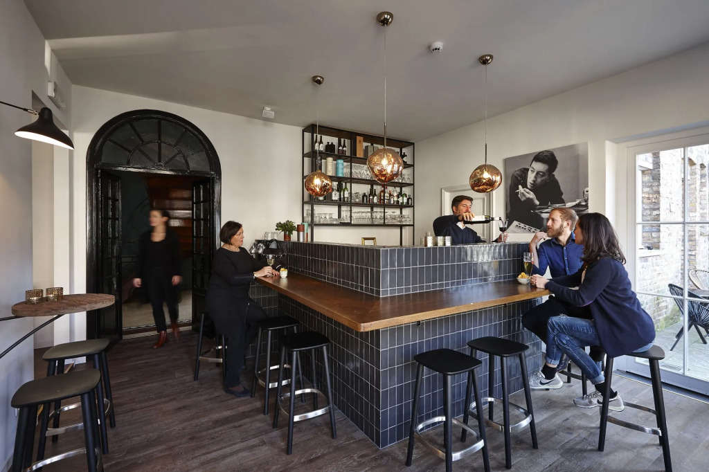 Hotel Monsieur Ernest