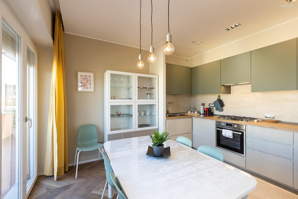 Rental in Rome Aurelia Sunset Penthouse