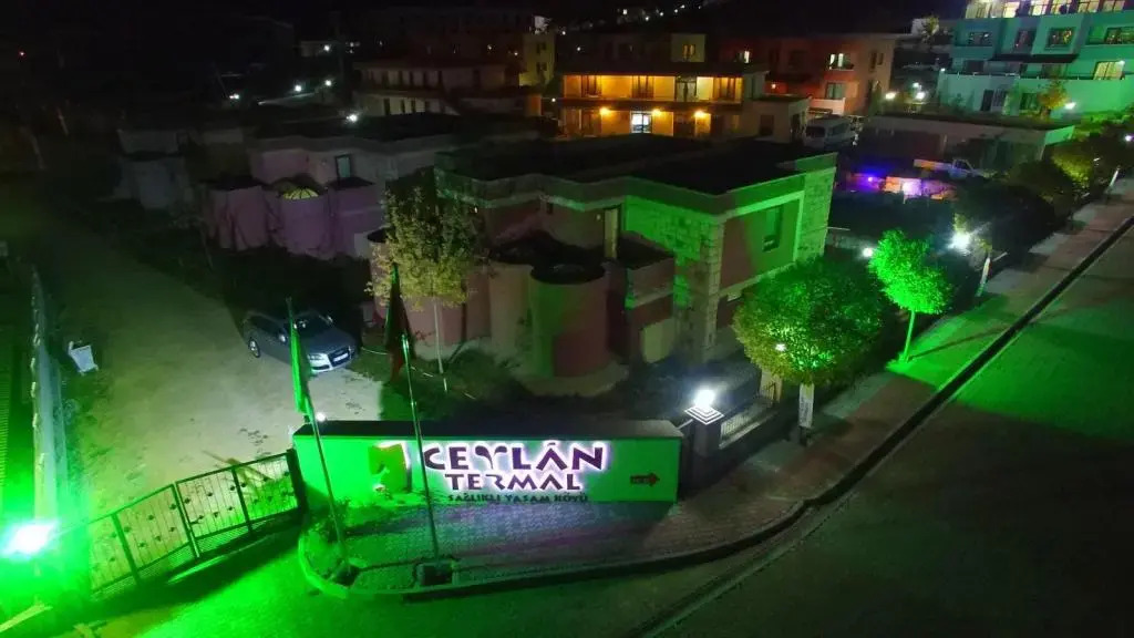 Ayyildiz Ceylan Termal Gazligol