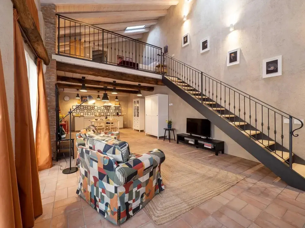 Green Lodge - Apartment 11 - 1BR 1 Bath
