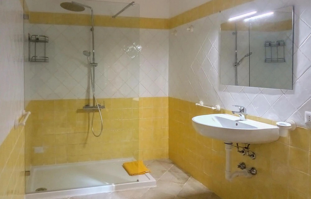 Amazing Home in Olbia With Wifi and 3 Bedrooms