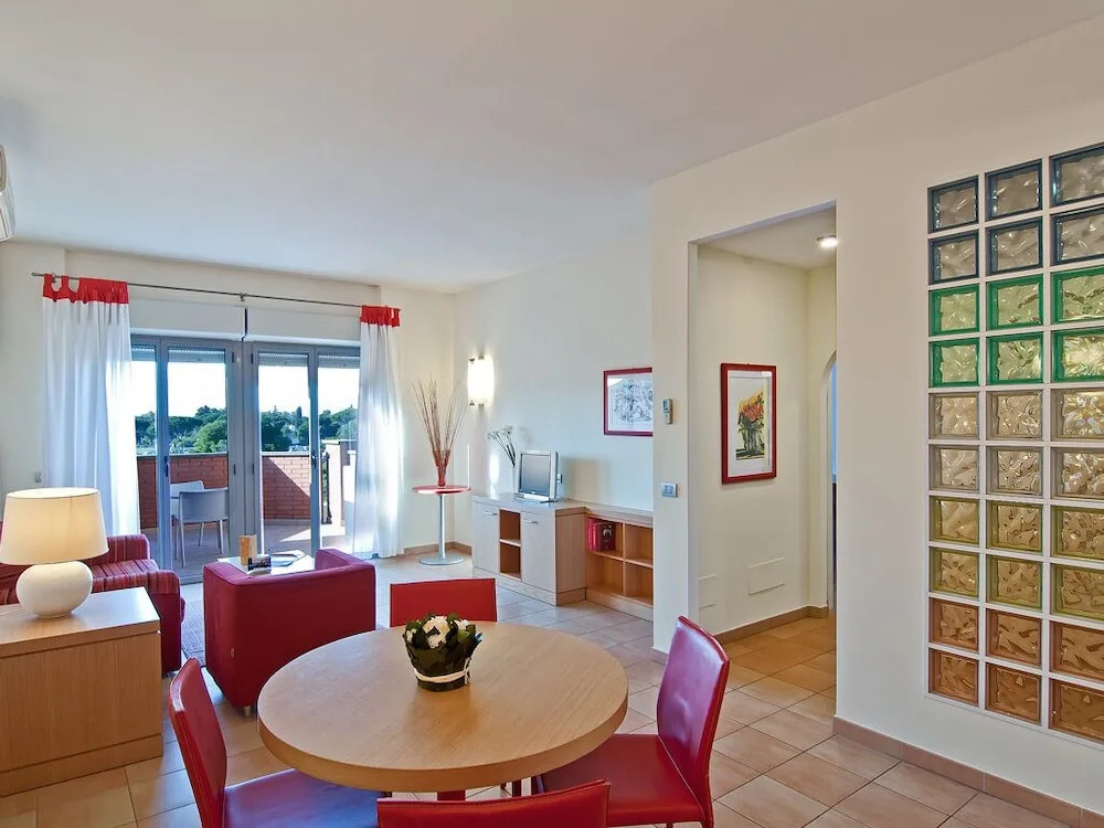 Long Stay Comfort Apartment With Backyard Rome Area Residence