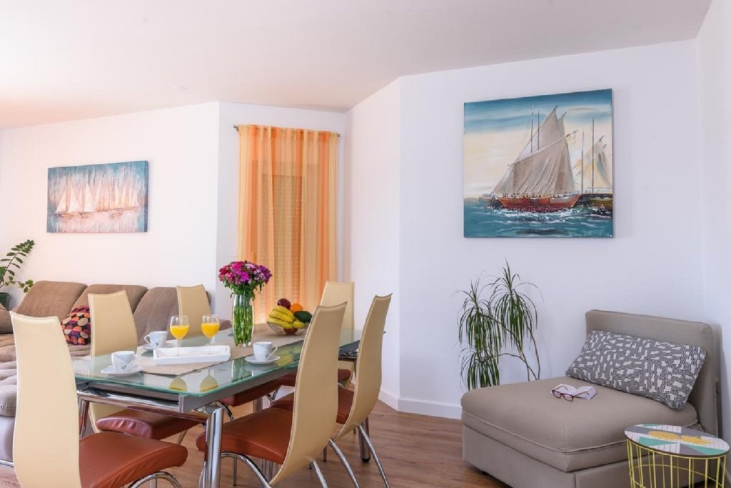 Apartment Maša - modern sea view apartment: A1 Trogir, Riviera Trogir