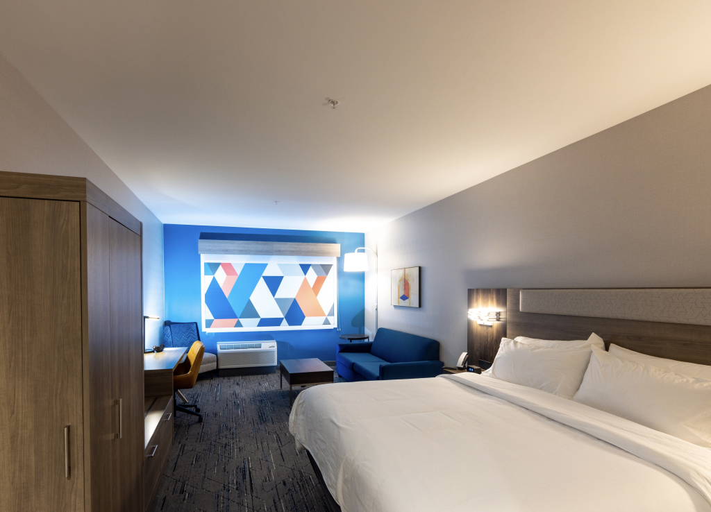 Holiday Inn Express & Suites - Harrisonburg University Area by IHG