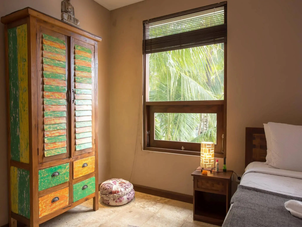 Solo Villas & Retreat