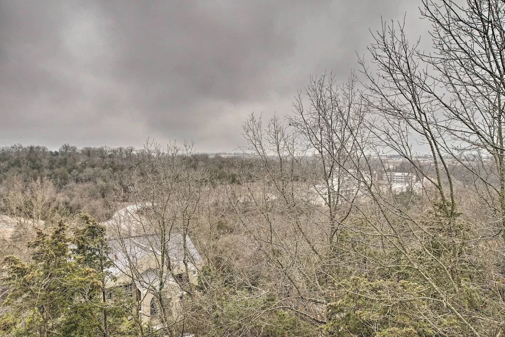 Vibrant Holiday Hills Resort Condo w/ Balcony