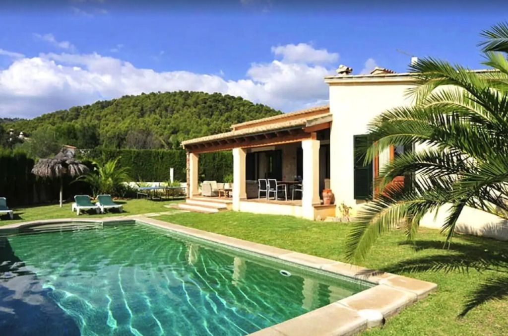 Canya Vera by Sealand Villas