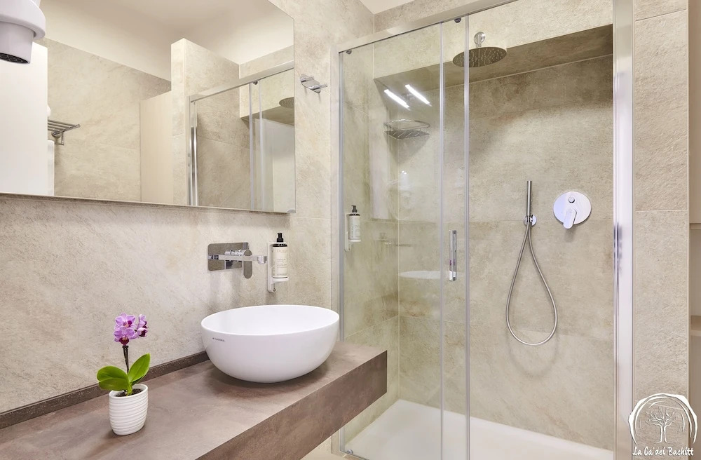 FORESTERIA GUESTHOUSE CA DEI BACHITT